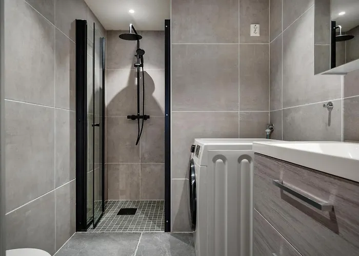 3 Soverom, Sentralt I Og Moderne Bad * Bergen