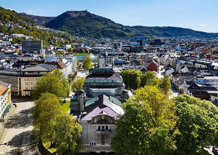 3 Soverom, Sentralt I Og Moderne Bad Apartment Bergen